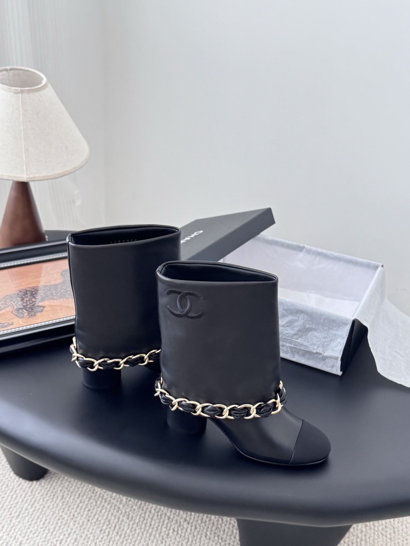 Ch**el boots